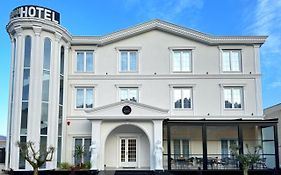 Reign Hotel